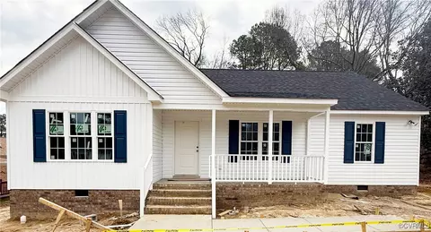 5405 Oak St, North Dinwiddie, VA 23803