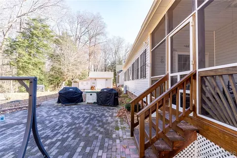 Exterior - 232 Dixie Dr, Dutton, VA 23050 photo 6 of 12