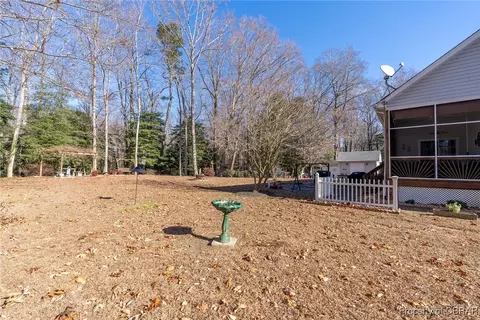 Exterior - 232 Dixie Dr, Dutton, VA 23050 photo 4 of 12