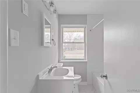 Bath - 404 Beulah Rd, Sandston, VA 23150 photo 1 of 1