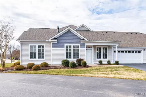 12128 Blossom Point Rd, Chester, VA 23831