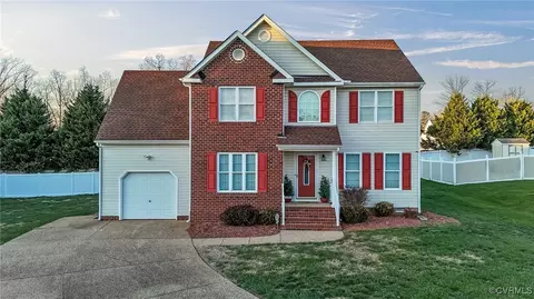 11712 Bullock Ct, Midlothian, VA 23112