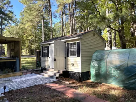232 Hawthorne Dr, Bracey, VA 23919 photo 26