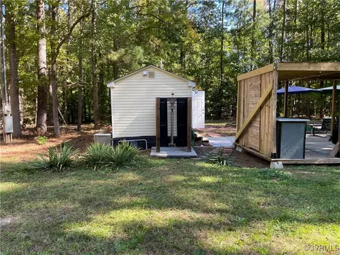 232 Hawthorne Dr, Bracey, VA 23919 photo 15