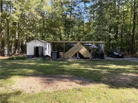 232 Hawthorne Dr, Bracey, VA 23919 photo 14