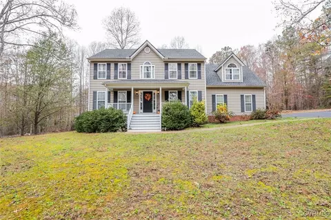 18253 Oxshire Ct, Montpelier, VA 23192