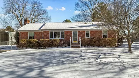 6470 Camille Dr, Mechanicsville, VA 23111