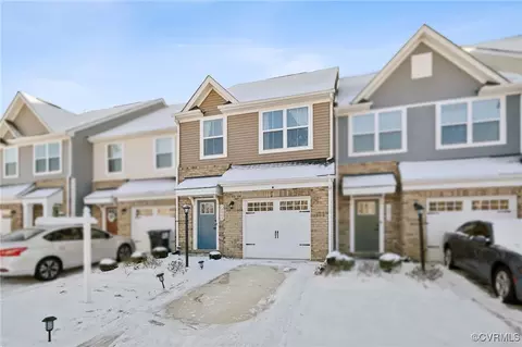 10869 Genito Square Dr, Midlothian, VA 23112