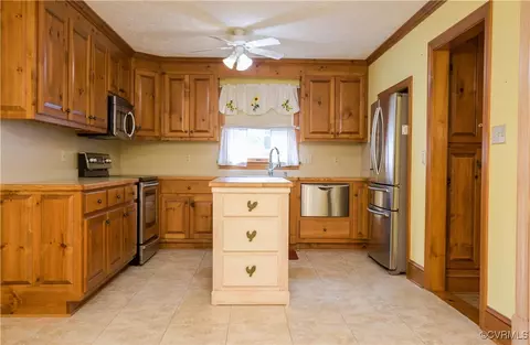 73 Kendal Dr, Aylett, VA 23009 photo 14