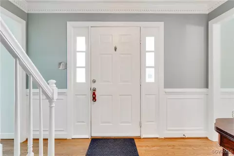 Entry Way - 1007 Cedar Crossing Ter, Midlothian, VA 23114 photo 2 of 3