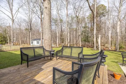 Exterior - 1007 Cedar Crossing Ter, Midlothian, VA 23114 photo 8 of 15