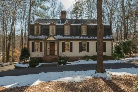 24 Dahlgren Rd, Richmond, VA 23238