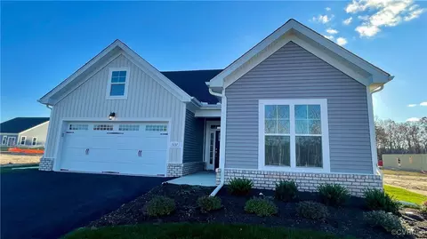 5137 Stavely Rd, Chester, VA 23831