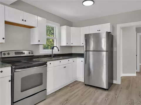 Kitchen - 314 Highland Ave, Colonial Heights, VA 23834 photo 1 of 4