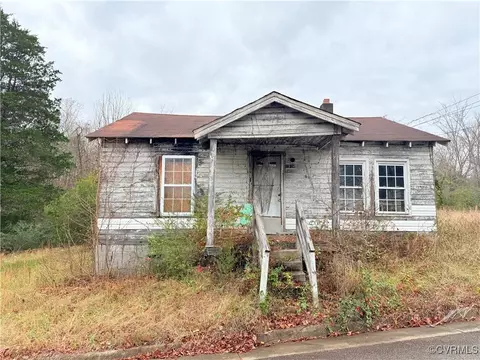 1914 Alderson Ave, South Boston, VA 24592