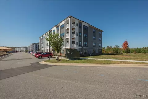 3700 Maze Runner Dr #404, Midlothian, VA 23112 photo 43