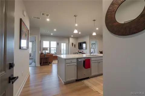 3700 Maze Runner Dr #404, Midlothian, VA 23112 photo 2