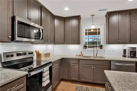 Kitchen - 2821 Preston Park Way, Sandy Hook, VA 23153 photo 2 of 3