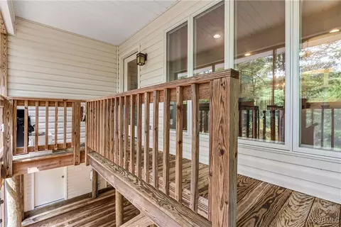 Exterior - 175 N Oakes Cir, Saluda, VA 23149 photo 2 of 18