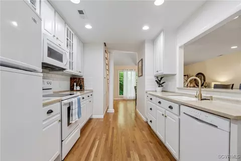 Kitchen - 175 N Oakes Cir, Saluda, VA 23149 photo 1 of 1