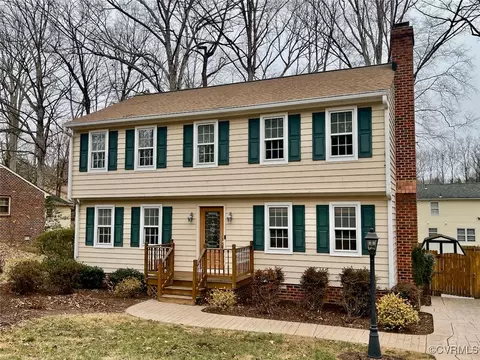 11230 Forestwind Dr, Midlothian, VA 23112