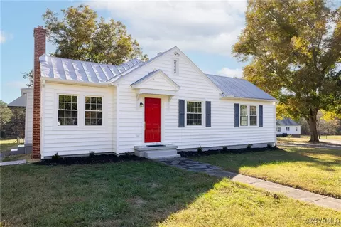 Exterior - 19503 Ahern Rd, Moseley, VA 23120 photo 3 of 9