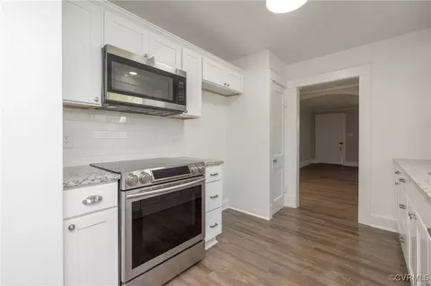 Kitchen - 19503 Ahern Rd, Moseley, VA 23120 photo 2 of 2