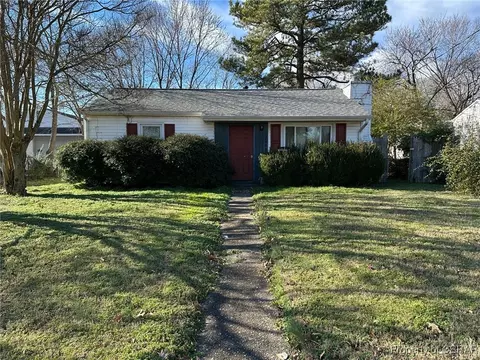 7405 Orcutt Ave, Newport News, VA 23605