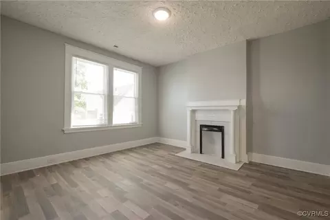Living - 2304 3rd Ave, Richmond, VA 23222 photo 4 of 4