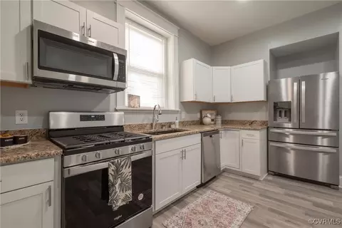 Kitchen - 2304 3rd Ave, Richmond, VA 23222 photo 2 of 3