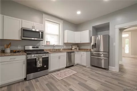 Kitchen - 2304 3rd Ave, Richmond, VA 23222 photo 1 of 3