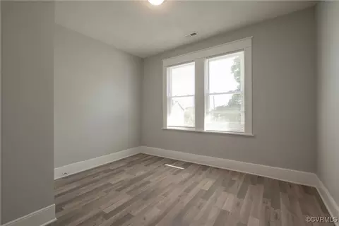 Bedroom - 2304 3rd Ave, Richmond, VA 23222 photo 5 of 7