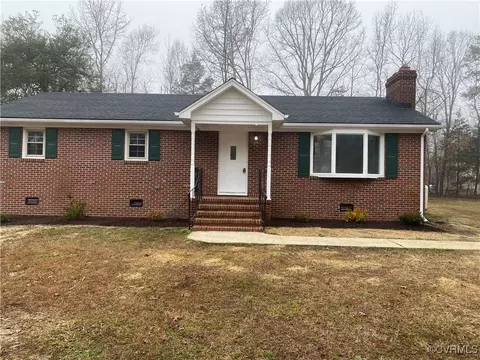 8229 Graves Rd, Petersburg, VA 23803