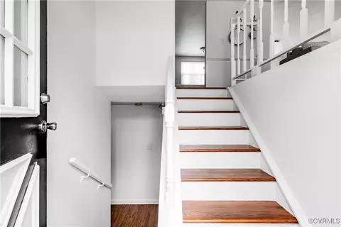 Entry Way - 13208 Gate Post Ct, Midlothian, VA 23112 photo 1 of 3