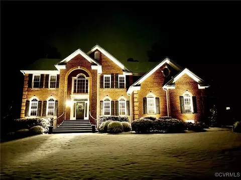 5749 Fire Light Ter, Moseley, VA 23120
