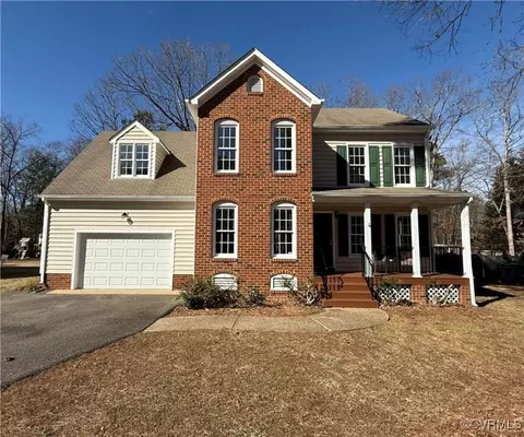 9026 Coolwater Ln, Mechanicsville, VA 23116