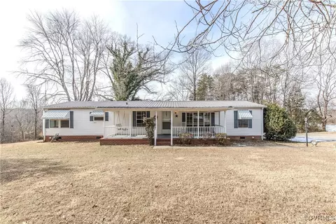 1285 Sheppards Rd, Farmville, VA 23901