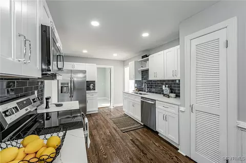 Kitchen - 906 Whitehead Rd, Richmond, VA 23225 photo 4 of 4