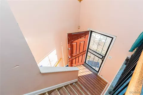 Entry Way - 5950 Warwick Rd, Richmond, VA 23224 photo 1 of 1