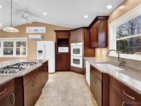 5508 Chestnut Bluff Rd, Midlothian, VA 23112 photo 20