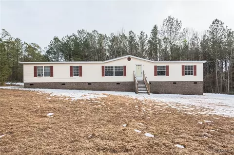 27315 Perkins Rd, North Dinwiddie, VA 23805