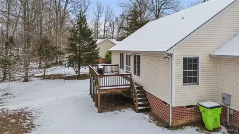 Exterior - 4752 Treely Rd, Chester, VA 23831 photo 7 of 9
