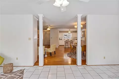 Entry Way - 4752 Treely Rd, Chester, VA 23831 photo 3 of 4