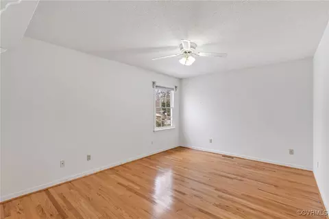 Bedroom - 4752 Treely Rd, Chester, VA 23831 photo 3 of 4