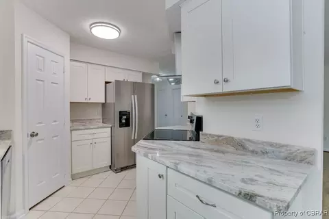 Kitchen - 1 Ruby Ct, Hampton, VA 23666 photo 3 of 6