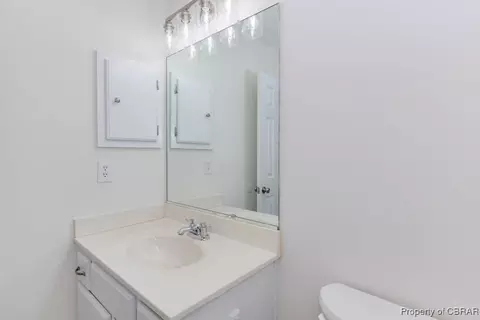 Bath - 1 Ruby Ct, Hampton, VA 23666 photo 3 of 4