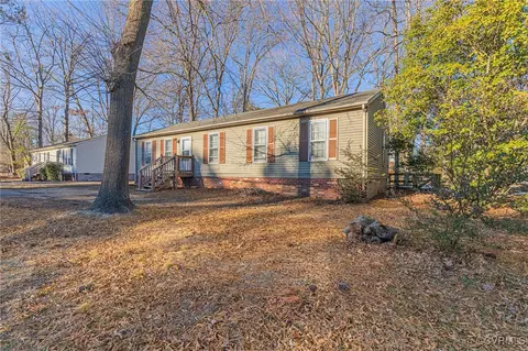 10924 Robious Rd, North Chesterfield, VA 23235