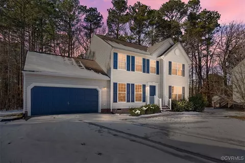 2660 Piney Ridge Dr, Richmond, VA 23223