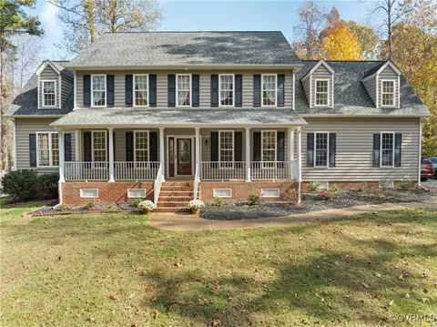 16176 Point Beverly Ct, Montpelier, VA 23192