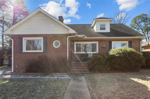 5303 W Grace St, Richmond, VA 23226